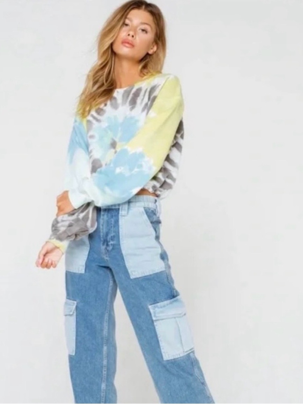 NWT Urban Outfitters BDG Oversized Tie Dye Crop Sweatshirt